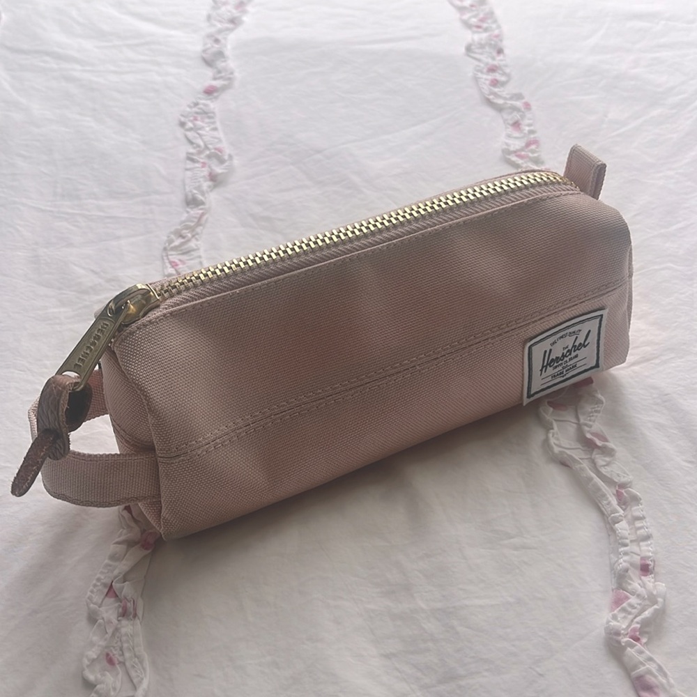 Herschel pink pouch pencil case